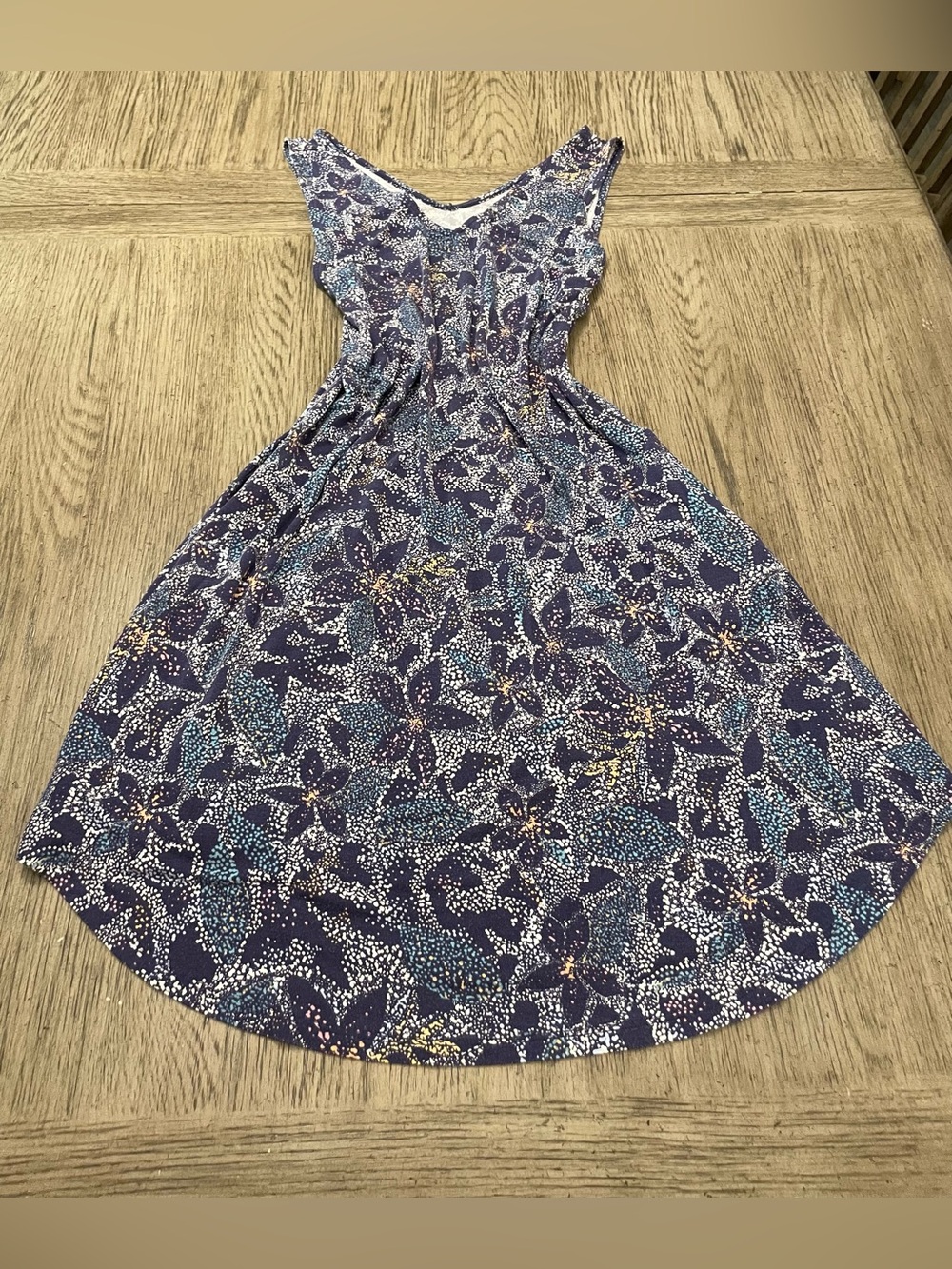Maurice’s women’s dress, small, has pockets, like new. Very soft and comfy!